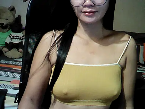 XXX chat uživo modela Mia_Rein