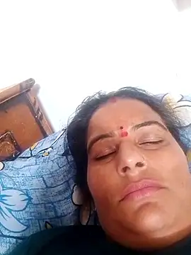 Suhani_hot12n Webbikameraesitys