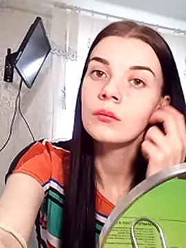 JhonSHelBy7LuNa – Naživo XXX chat