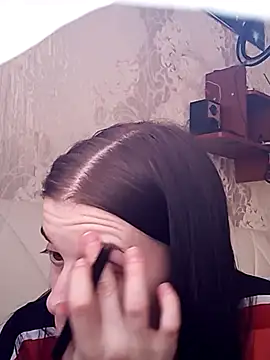 JhonSHelBy7LuNa élő XXX-chatje