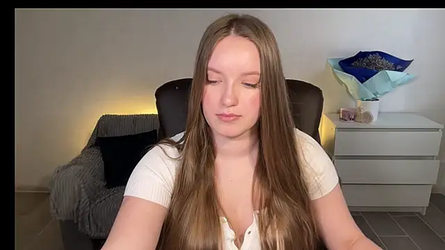 EvaMaddison élő XXX-chatje