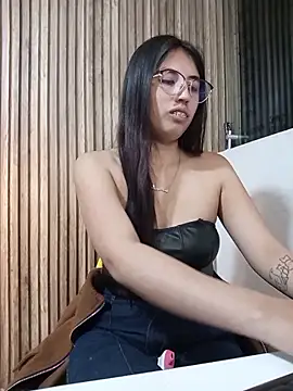 Valk_submissive – Naživo XXX chat