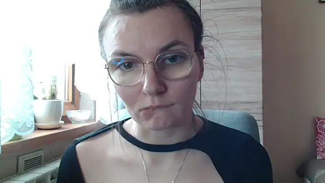 XXX chat uživo modela LooveELLYx