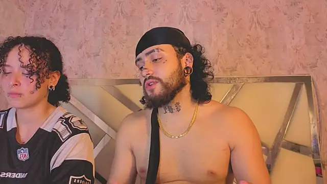 Benny_and_Mark live XXX chat