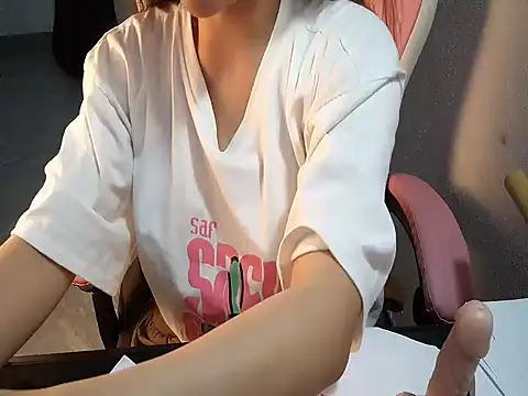 Ori-Yannie 即時 XXX 聊天