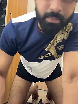 Pertunjukan Kamera Web Royalboy_03