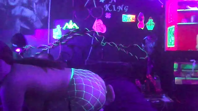 DaddyAndSplashQueen Live XXX-Chat