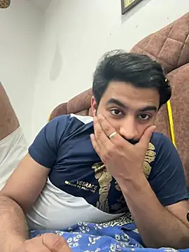 Royalboy_03 webcam show