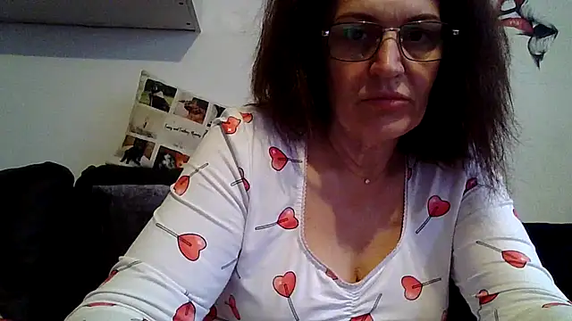 RubyyRosee 라이브 XXX 채팅