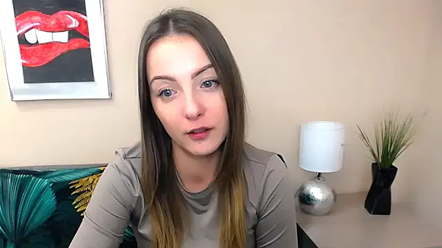 NatalieSexy Adlı Modelin Canlı XXX Sohbeti