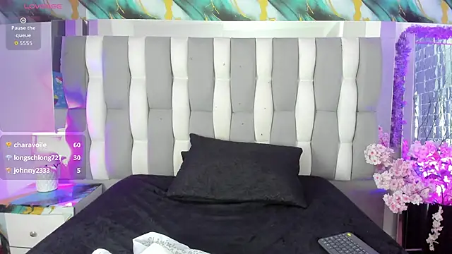 XXX chat uživo modela IsaDiiaz