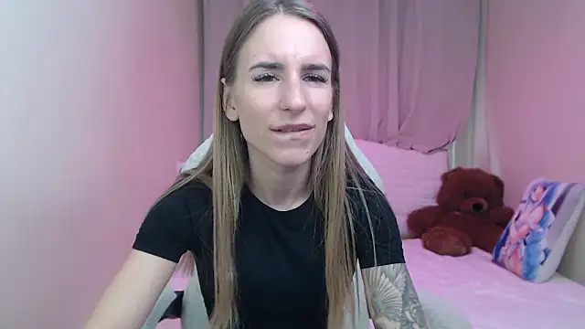 Chat XXX en directo de DeboraHorny