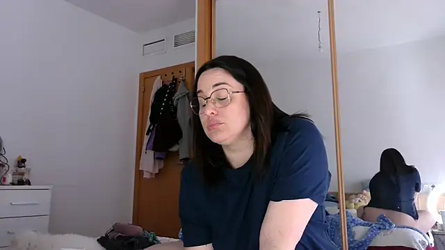 Cuquita83's Live XXX Chat