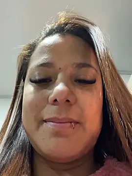 Онлайн чат XXX Pretty__Milf