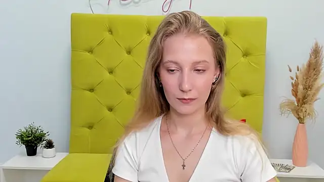 Chatroom XXX en direct de LolaWilsons