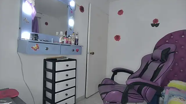 soffy_rossesn Live XXX chat