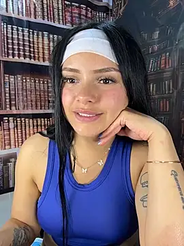 Онлайн чат XXX AntonellaStorm_