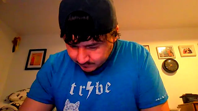 Bouncywarrior's Webcam Show