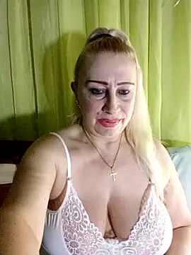 Esenia505's Live XXX Chat