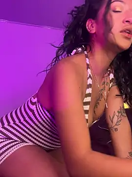 VanneGoddess – Naživo XXX chat