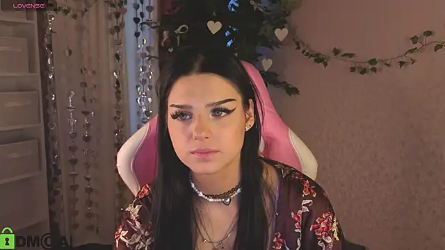 Leslie_Wholsh Live XXX-chat