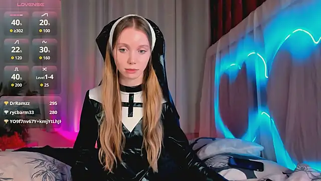 lada2k4's Live XXX Chat