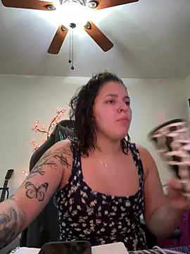 babykaliroseのライブXXXチャット