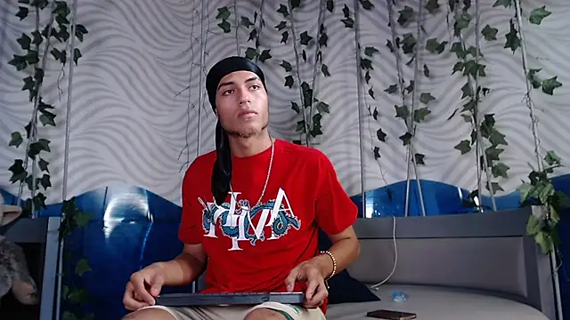 ItsZairen's Live XXX Chat