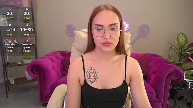 DawnGwin Chat XXX live