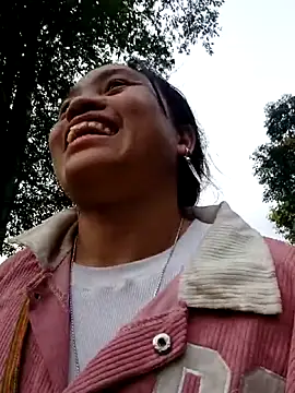 Mayxinh_love 网络视讯表演