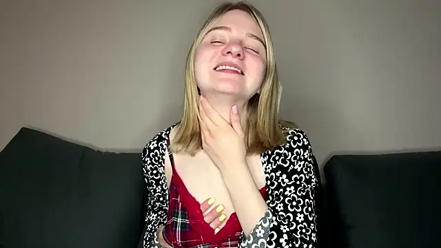 Вебкам-шоу OdelinaFicken