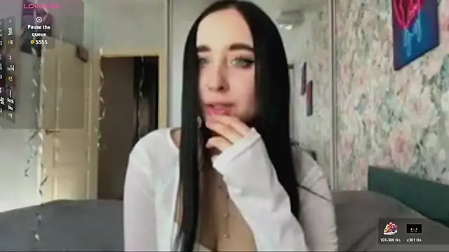 LizzyMooore: онлайн-секс-чат