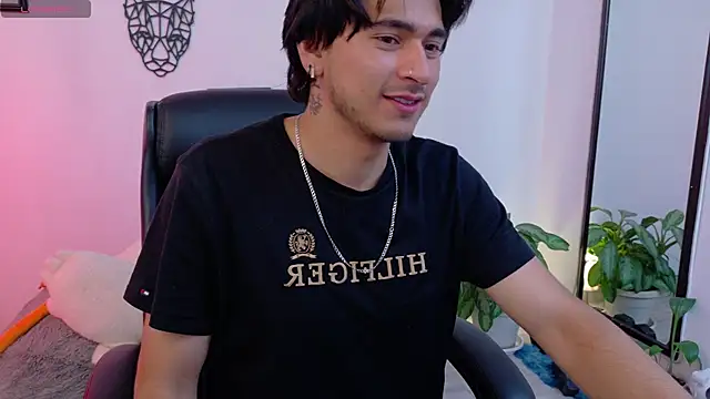 Elian_savoyのウェブカメラショー