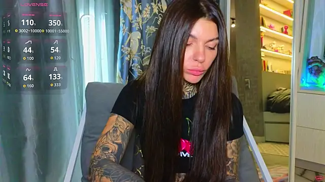 tattooedBabyy Chat XXX live
