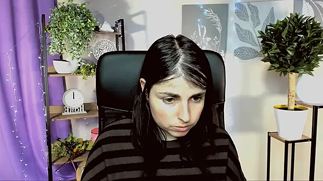 XXX chat uživo modela MartaEdams