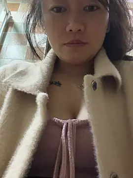 Pokazy przed kamerką – Molly-xiao