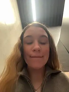 SashaCatt Live XXX Chat