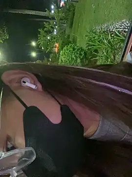 دردشة __BabyShowPublic__ الجنسية المباشرة