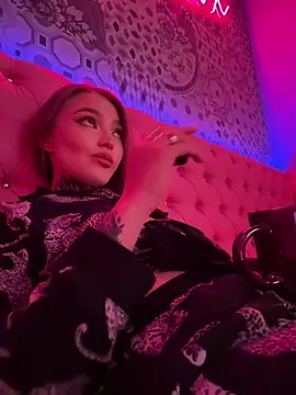 Chat XXX en directo de AriWild