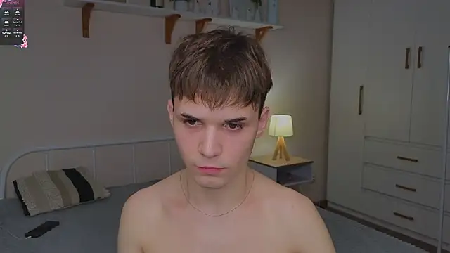 nixyasebe 即時 XXX 聊天