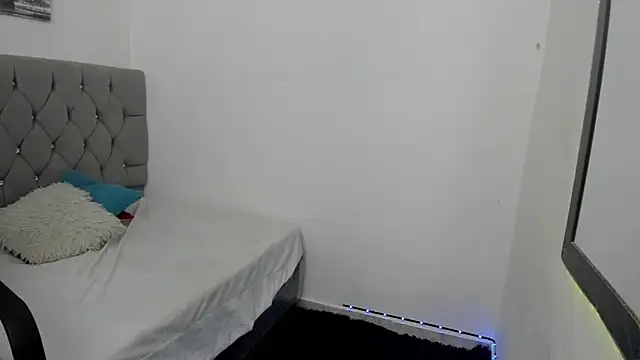 Chat +18 de _1DERECK ao vivo