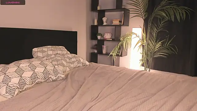 Sembang XXX Secara Langsung EleonoreSures