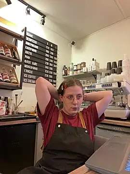 cinnabon_ webcam show