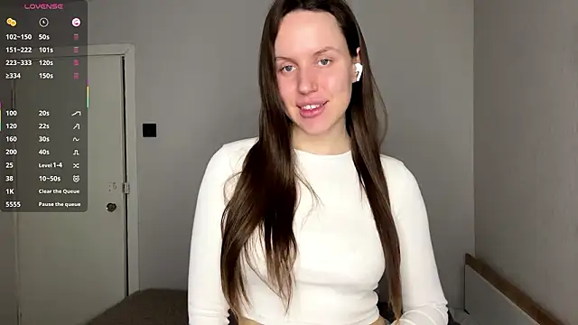 SanoraVillnave: онлайн-секс-чат