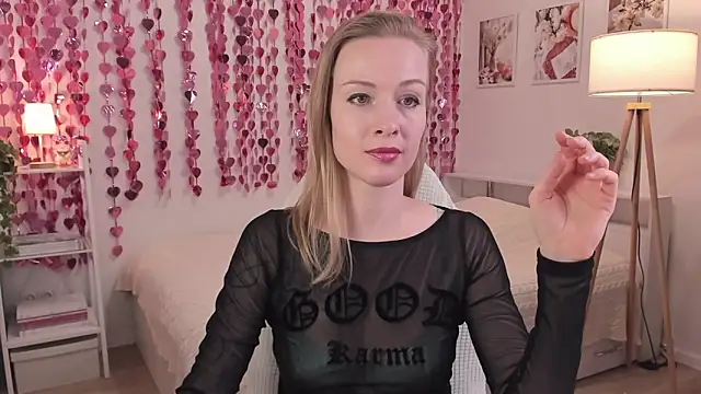 MissRightX live XXX chat