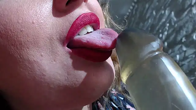 XXX chat uživo modela piticaforever