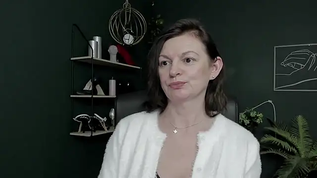 دردشة VivianWILD الجنسية المباشرة