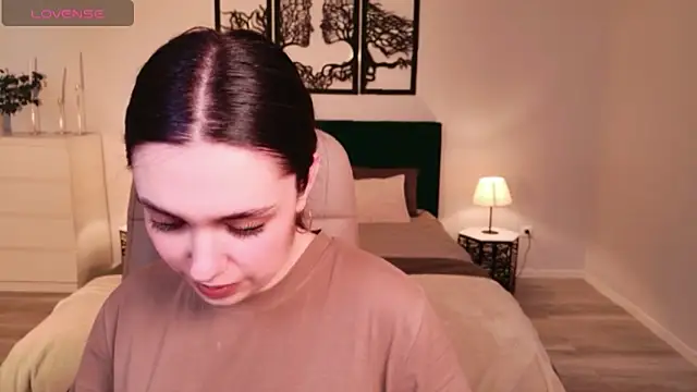 دردشة DaniellaLovely الجنسية المباشرة