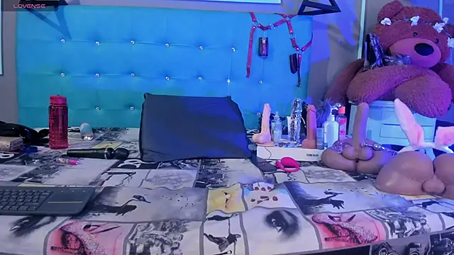 Show modela engel_devil na web-kameri