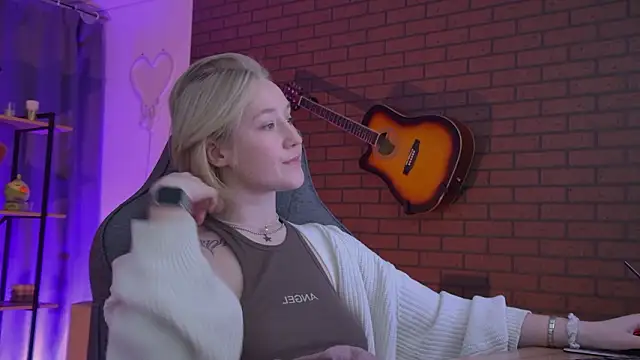 CinBellamy's Live XXX Chat